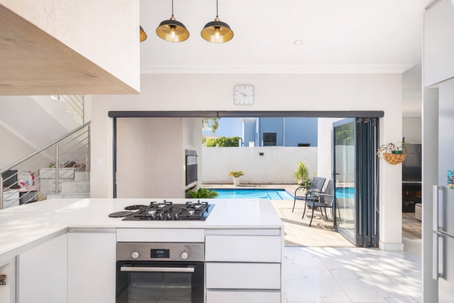 3 Bedroom Property for Sale in Melodie North West